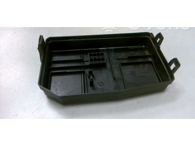 Turbodmychadlo Ящик предохранителей (комплект) 1372047, 1252142 Ford Mondeo Mk III