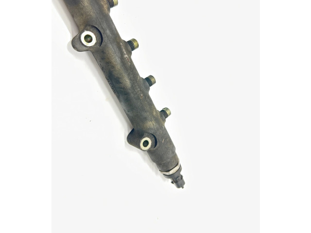 Топливная рампа 30622085   Volvo XC90  