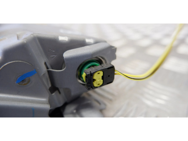 Подушка безопасности для колен 7390030060 Lexus GS 250 350 300H 450H