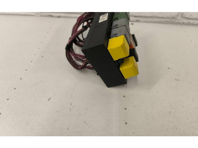 Блок предохранителей 1645403472, YAP2565008 Mercedes-Benz ML W164