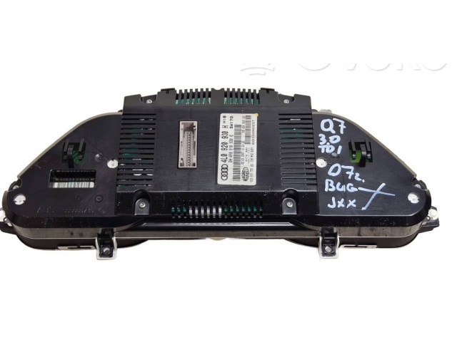 Přístrojová deska  Audi Q7 4L 2007 4L0920930H, 4F0910930C  