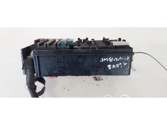 Блок предохранителей  jb545049   Chevrolet Nubira    