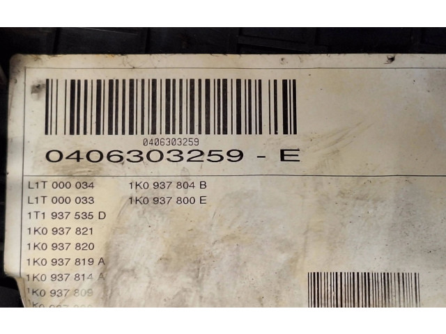 Блок предохранителей  1K0937804B, 1T1937535D   Volkswagen Touran I    