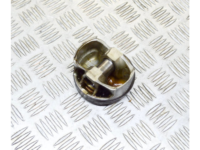 Поршень M 156 B 318342 Maserati Ghibli для бензинового двигателя 3.0