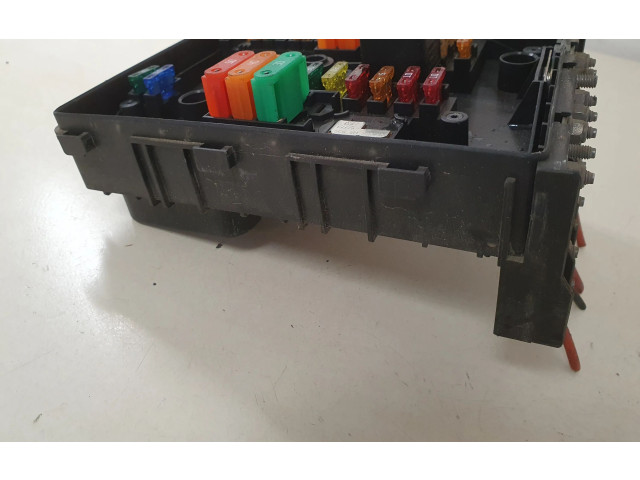 Pojistková skříňka 1K0937125A Volkswagen Caddy 2008