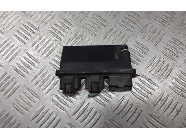 Vstřikovač 8200261815 Renault Vel Satis