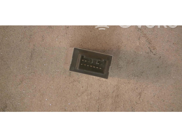 Блок управления Mazda 626