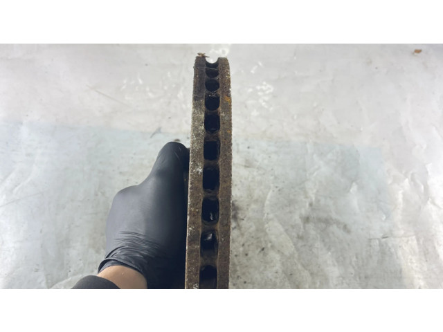 Передний тормозной диск       Audi A8 S8 D3 4E 3.0   