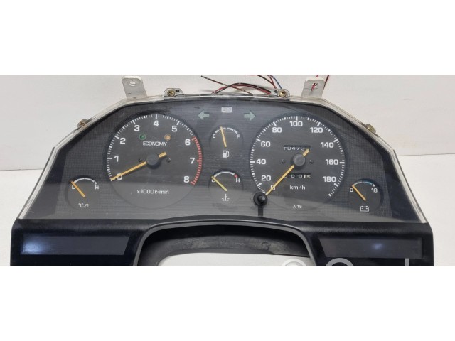 Přístrojová deska Toyota Celica T160 1988 830102B362, 2578003980