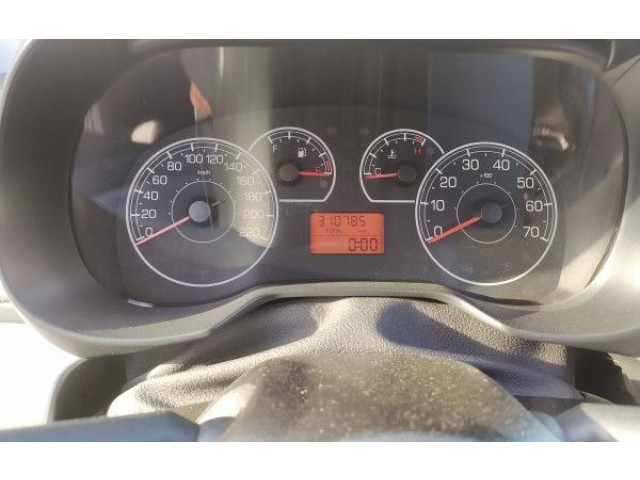 Přístrojová deska Fiat Punto Evo 2010