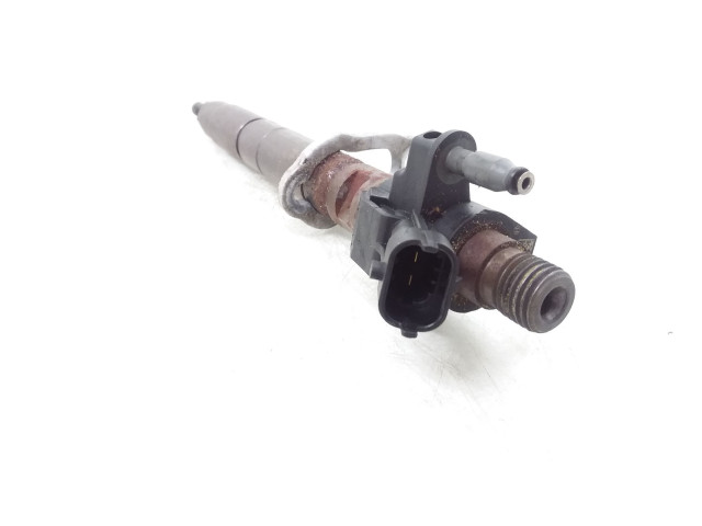 Форсунка 31272767    Volvo V70  D5244T14    6906143 