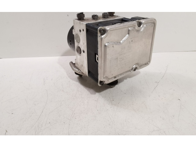Jednotka ABS 7P0907379P, 7P0614517P Volkswagen Touareg II 2013