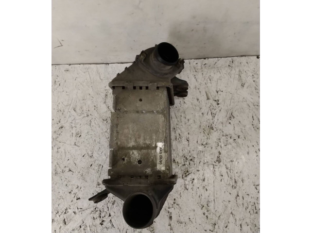 Интеркулер 1H0145805B Volkswagen Golf III