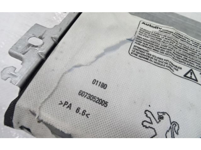 Vstřikovací lišta 9681466680 Peugeot RCZ