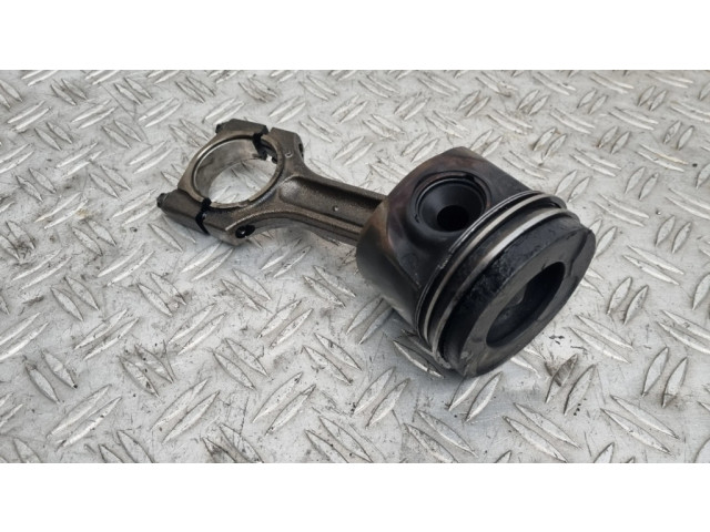 Поршень с шатуном A28, 512 BMW X5 E70 для дизельного двигателя 3.0