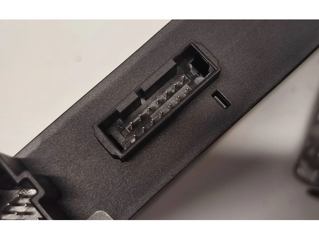 Řídící jednotka 13618506281, 13617812501 BMW 1 E81 E87 2005