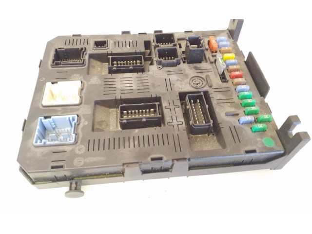   Pojistková skříňka 216761594, 281171781B   Ctroen C4 I 2006