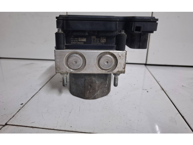 Jednotka ABS 6R0614517AK, 6R0907379AT Skoda Roomster (5J) 2013