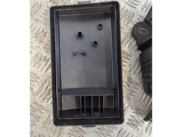 Блок предохранителей 5Q0907361D Skoda Superb B8 (3V)