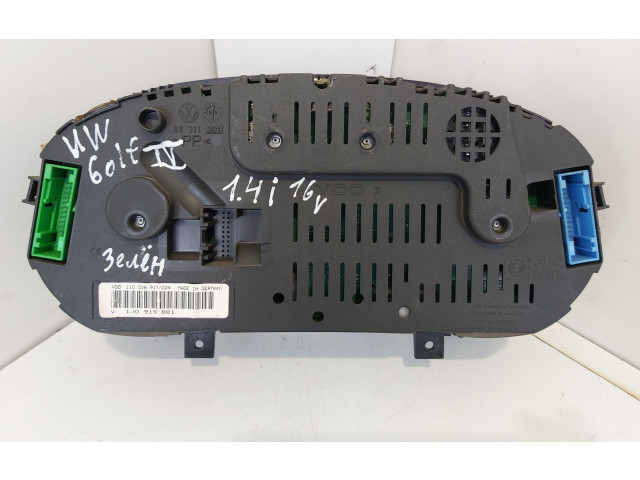 Přístrojová deska Volkswagen Golf IV 1999 88311301