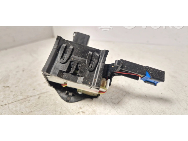 Ручка стеклоочистителей 1k0953519 Volkswagen Golf IV