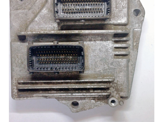 Vstřikovač 55561172, MT35E23 Opel Astra H