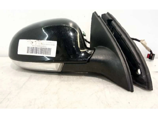 Зеркало (управляемое электричеством)    Volkswagen  Jetta V  2005 - 2010 года