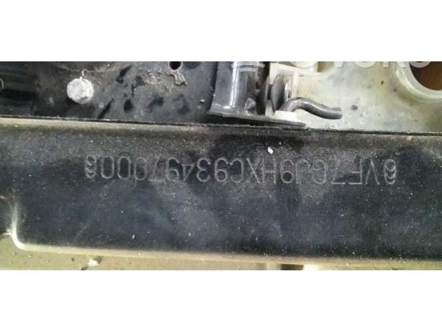 Přístrojová deska Citroen Berlingo 2007 00006105X5