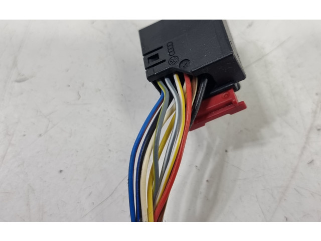 Зеркало электрическое Volkswagen Jetta VI 2011 - 2018 года