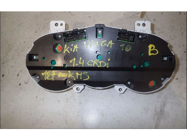 Přístrojová deska  KIA Venga 2010   