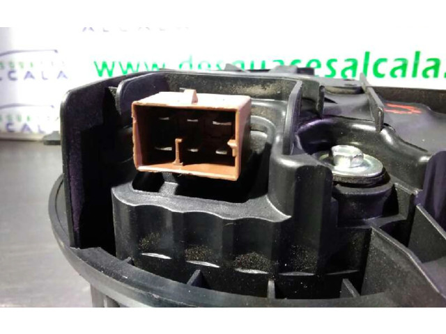 Вентилятор печки    8E1820021E, 90200160172122   Audi A4 Allroad