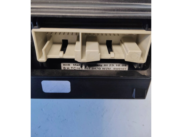 Блок управления климат-контролем 7E5907047Q   Volkswagen Transporter  Caravelle T5