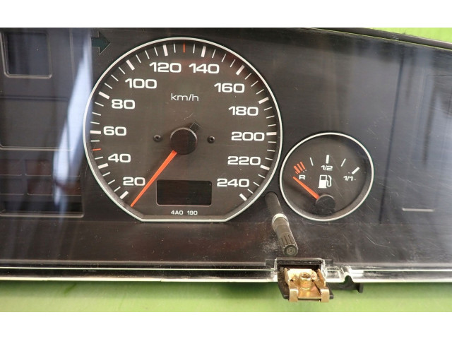 Спидометр (приборный щиток)    Audi A6 S6 C4 4A      