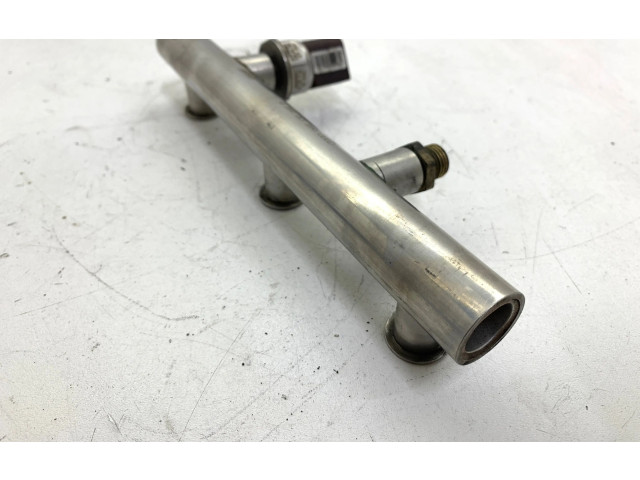 Vstřikovací lišta 06E130089D, 70351196 Audi S5 CGXC