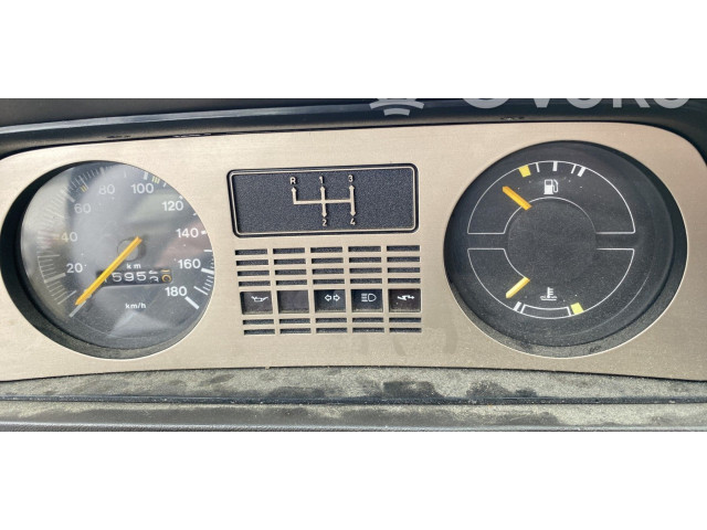 Přístrojová deska Ford Fiesta I 1979