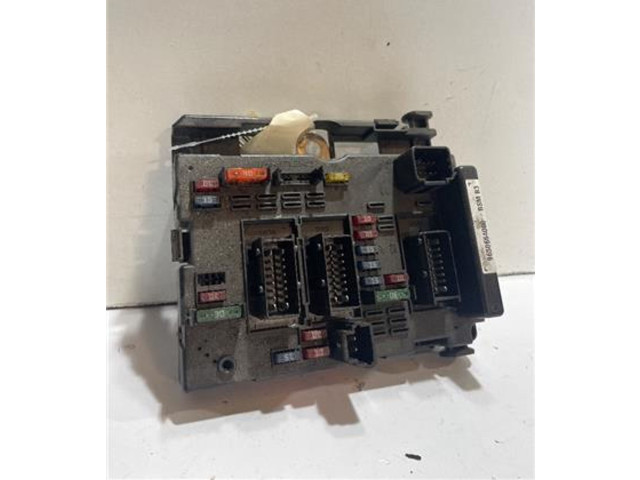 Ящик предохранителей (комплект) 9650664080, 9650664080 Citroen Xsara