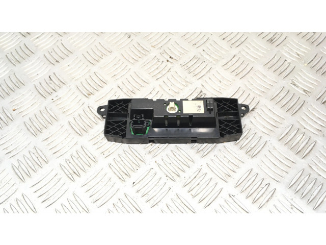 Дисплей Citroen Berlingo