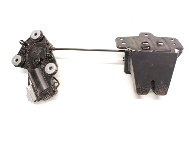 Zámek zadních dveří 31349975 Volvo S90, V90 2018