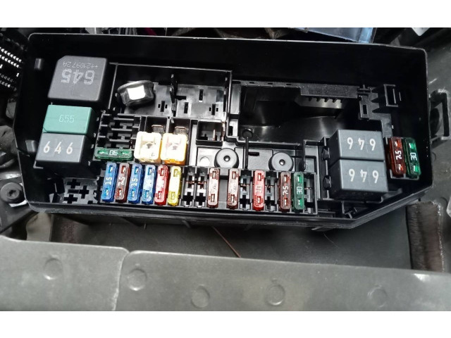 Модуль управления BSM    Audi A1    