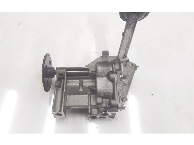 Масляный насос 8200591475, 150003395R Renault Clio II