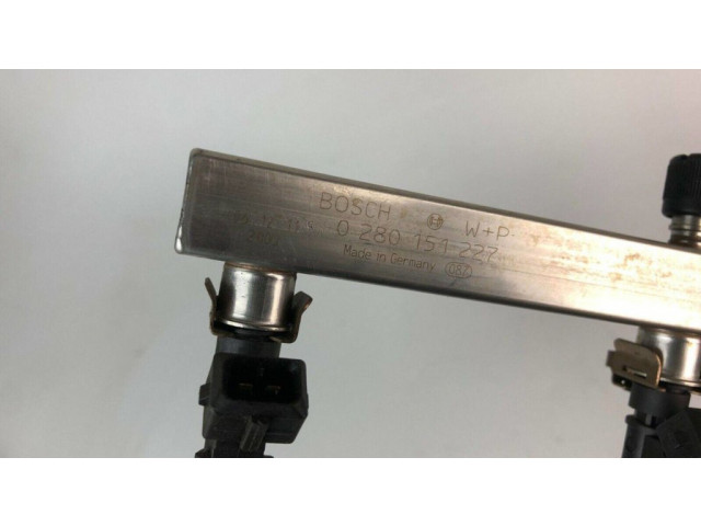 Топливная рампа 0280151227 Maserati GranTurismo 4.2