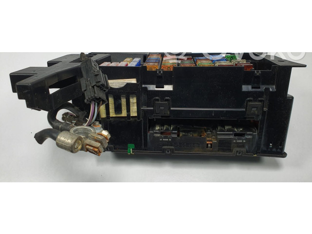 Блок предохранителей  1695450540   Volvo V70    