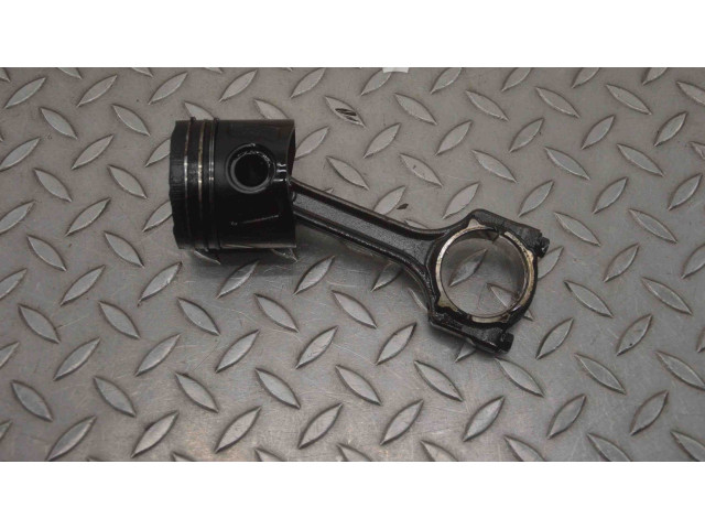 Píst 2239 Fiat Punto (199) 199 B4.000