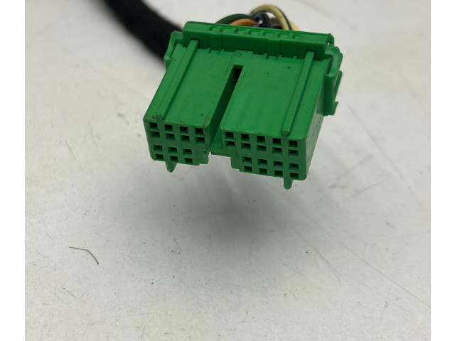 Зеркало электрическое Volvo C30 2010 - 2013 года