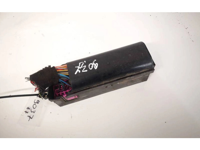 Блок предохранителей 63593576 Skoda Fabia Mk2 (5J)