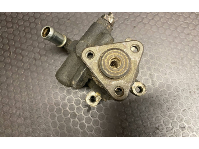 Насос усилителя руля 1H0422155B Volkswagen Golf III