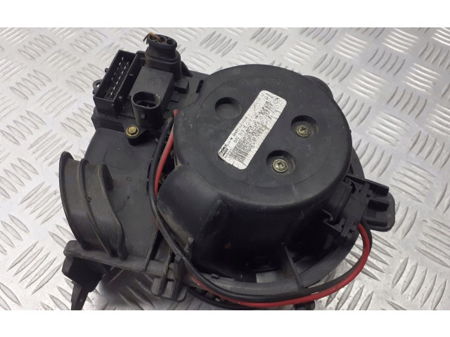 Вентилятор печки Renault Clio II