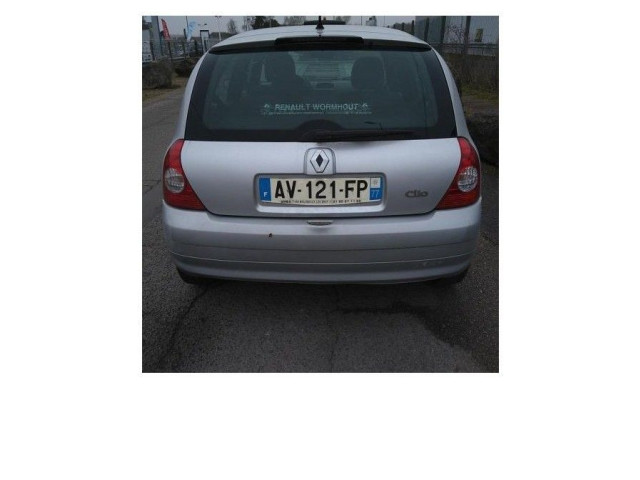 Интеркулер  8200685747, 8200685747   Renault Clio II 