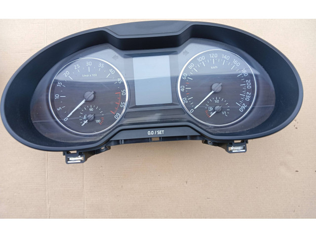 Панель приборов 5E0920861E, 2508993 Skoda Octavia Mk3 (5E)