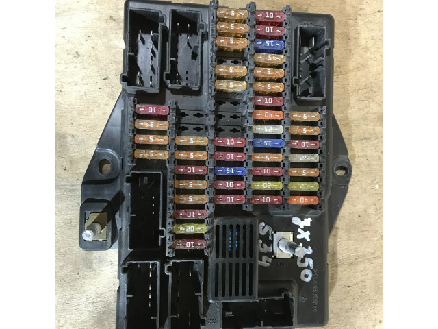 Блок предохранителей 2W9314A073CE Jaguar XJ X350